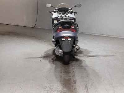 Suzuki Skywave 250S