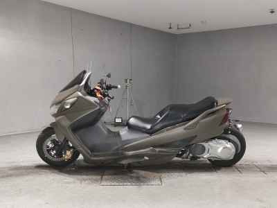 Suzuki Skywave 250