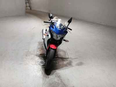 Honda CBR250R 2011