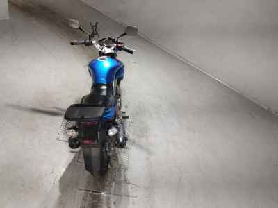 Suzuki GSR250