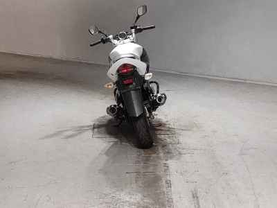 Suzuki GSR250