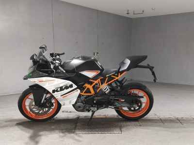 KTM RC 390 2015