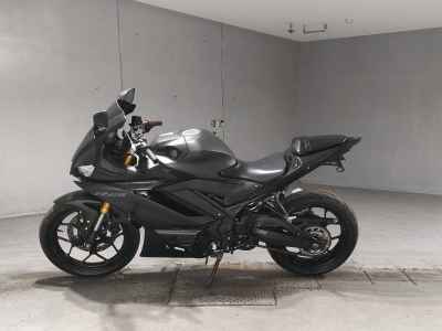 Yamaha YZF-R25