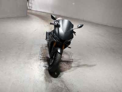 Yamaha YZF-R25