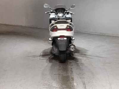Suzuki Skywave 250S