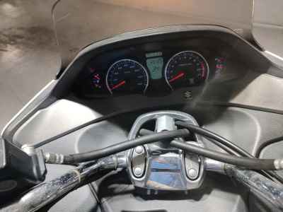 Suzuki Skywave 250S