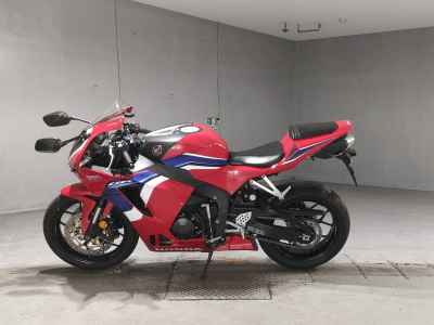 Honda CBR600RR 2021