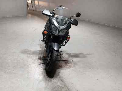 Suzuki V-Strom 650 2013
