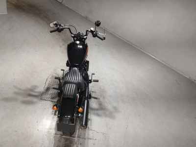 Harley-Davidson Street Bob FXBB1868 2021