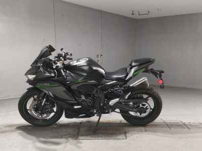 Kawasaki Ninja ZX-4R SE 2023