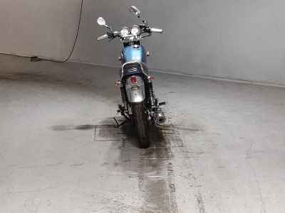 Yamaha SR400 2020
