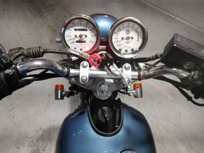 Yamaha SR400 2020