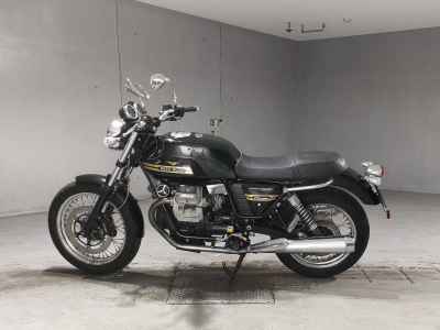 Moto Guzzi V7 Classic 2011