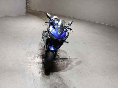 Yamaha YZF-R25