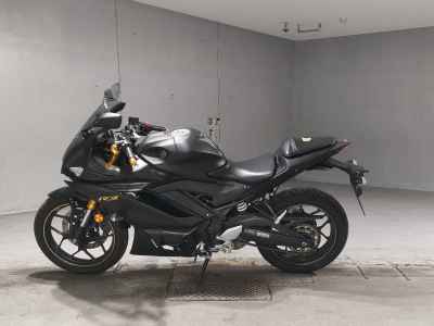 Yamaha YZF-R3 2019