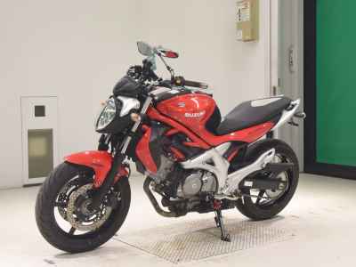 Suzuki Gladius SFV400 2011