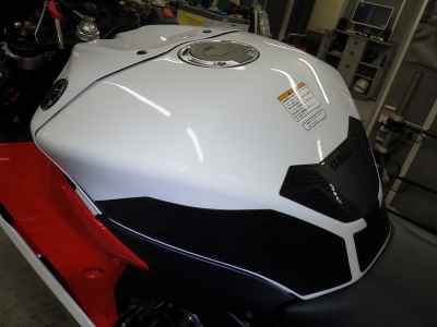 Yamaha YZF-R9 2026