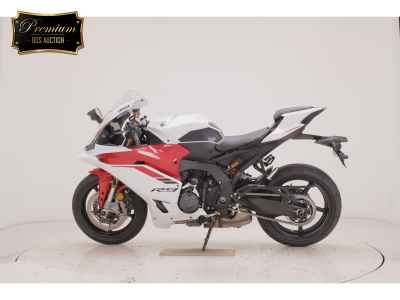 Yamaha YZF-R9 2026