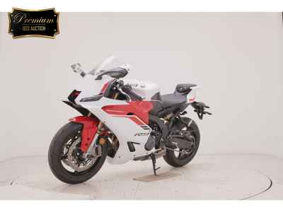 Yamaha YZF-R9 2026