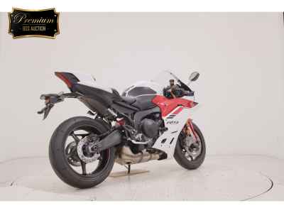 Yamaha YZF-R9 2026