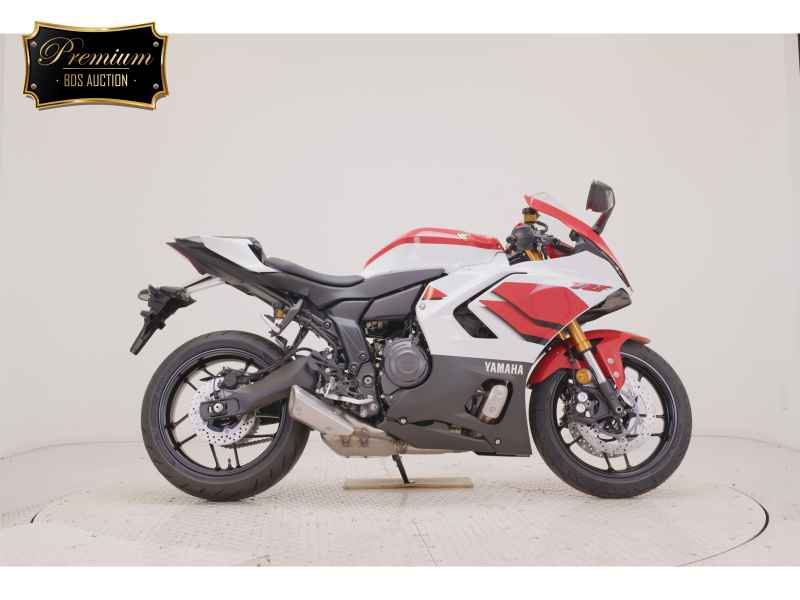 Yamaha YZF-R7 2026