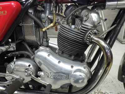 Norton Commando