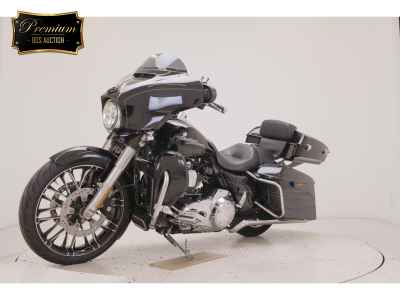 Harley-Davidson Street Glide FLHXS1690 2015