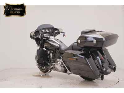 Harley-Davidson Street Glide FLHXS1690 2015