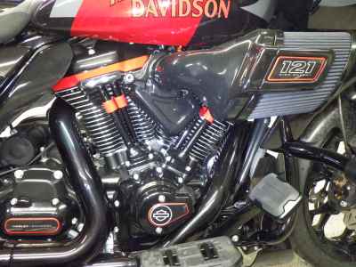 Harley-Davidson FLTRXSTSE CVO 2025