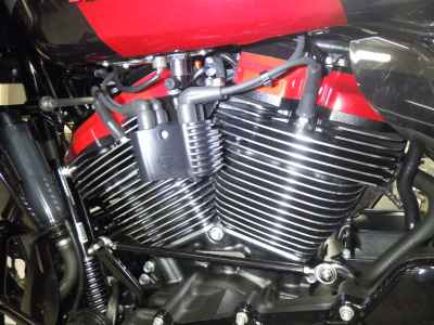 Harley-Davidson FLTRXSTSE CVO 2025