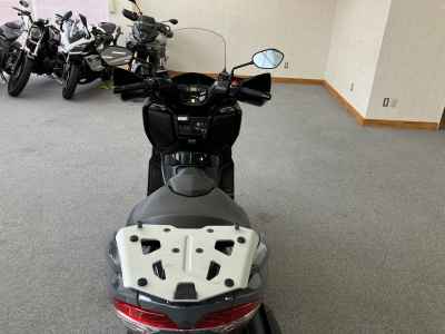 Suzuki Burgman 400 2022