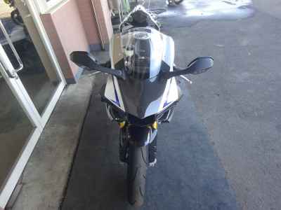 Yamaha YZF-R1M 2017