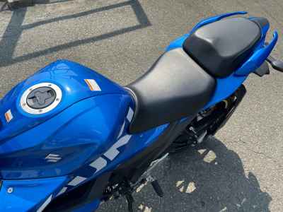 Suzuki Gixxer 250SF