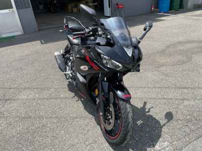 Yamaha YZF-R3 2016