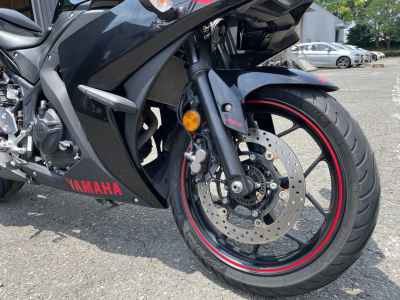 Yamaha YZF-R3 2016