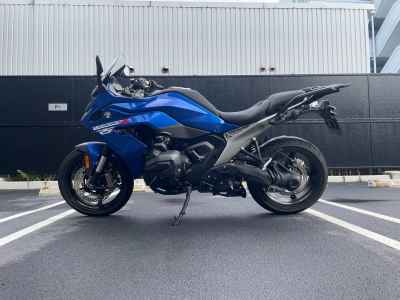 BMW R1300RS 2025