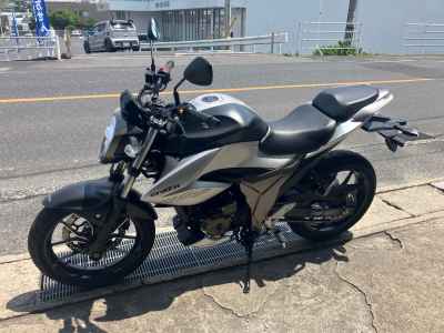 Suzuki Gixxer 250SF
