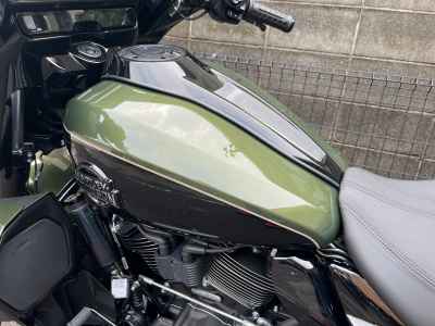 Harley-Davidson FLHXL 2026