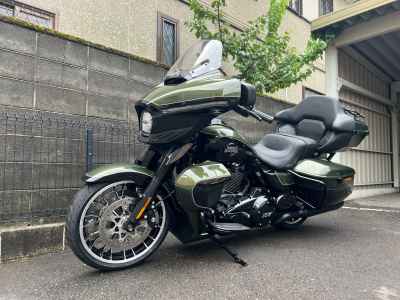 Harley-Davidson FLHXL 2026