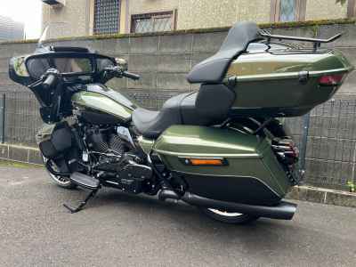 Harley-Davidson FLHXL 2026