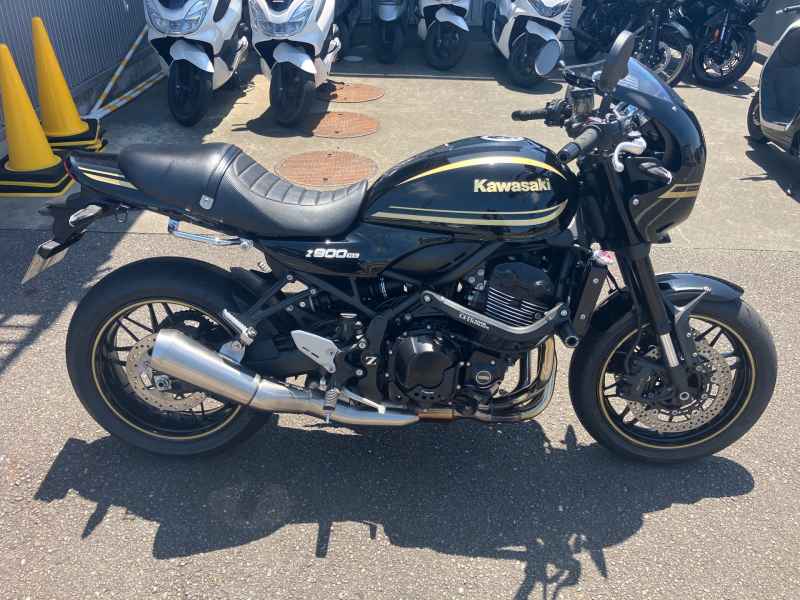 Kawasaki Z900RS Cafe 2022