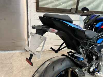 BMW M1000R 2024