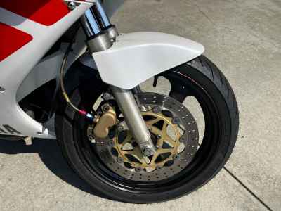 Yamaha TZR250