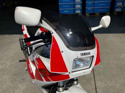 Yamaha TZR250