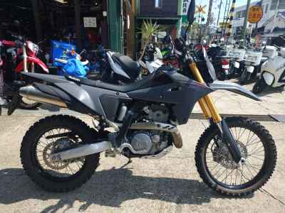 Suzuki DR-Z4SM 2025