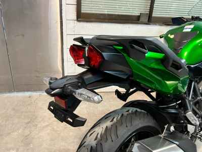 Kawasaki Ninja H2 SX SE+ 2021