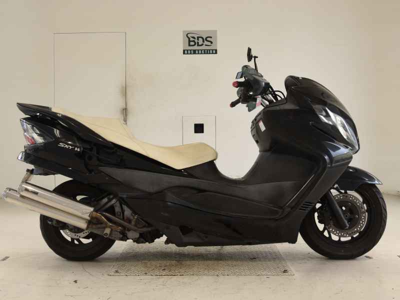 Suzuki Skywave 250M
