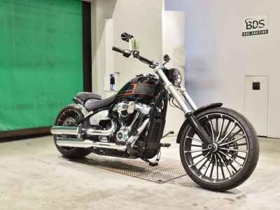 Harley-Davidson Breakout FXBR1920 2024