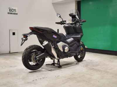 Honda X-Adv 750 2022