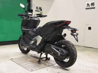 Honda X-Adv 750 2022